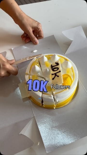 Cake celebrating 10K followers